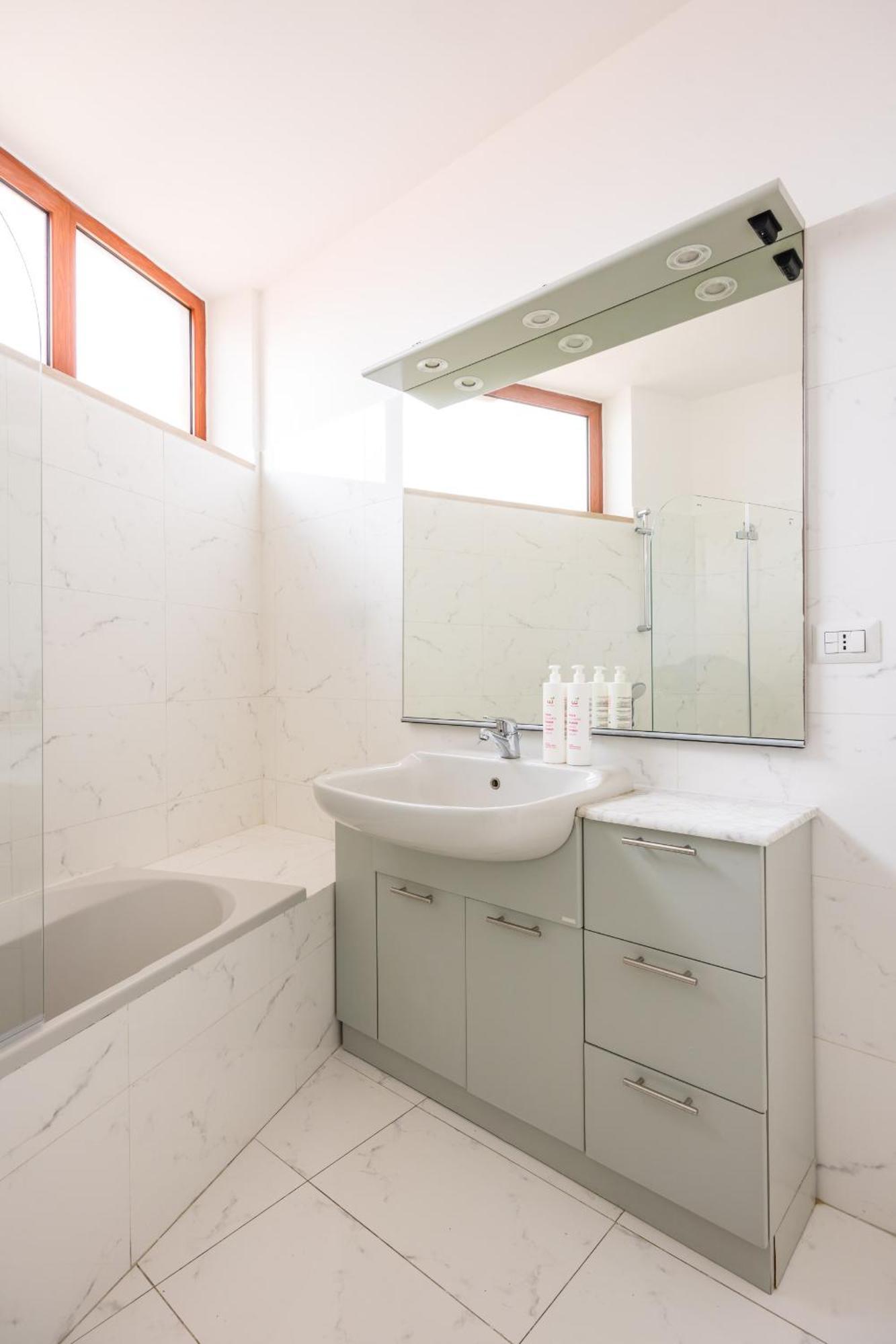 Appartement Colonna Classic Style By Wonderful Italy Naples