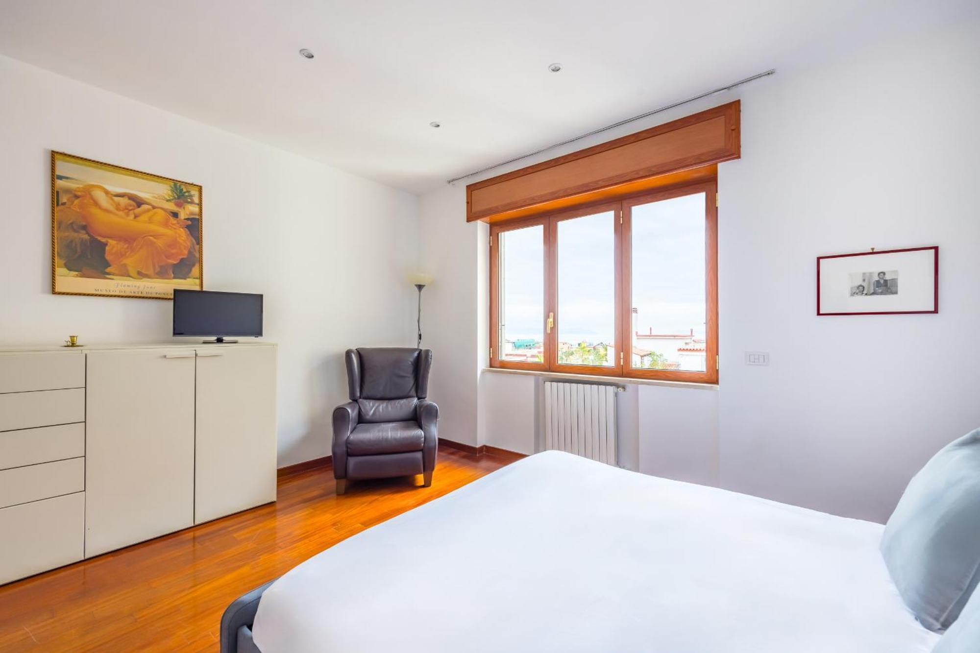 Appartement Colonna Classic Style By Wonderful Italy Naples